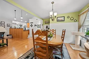 302 Howard St, Berlin, NH 03570 - Photo 10