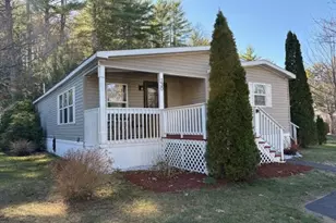 130 Eagle Dr, Rochester, NH 03867 - Photo 2