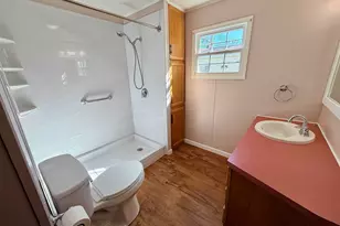 41 Thistle Way, Manchester, NH 03109 - Photo 16