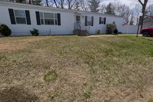 109 Spruce Dr, Farmington, NH 03835 - Photo 6