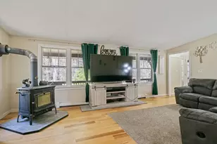 41 Friar Tuck Way, Wolfeboro, NH 03894 - Photo 8