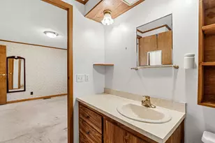 19 Kelly Ct, Goffstown, NH 03045 - Photo 28