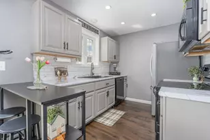 435 Second Crown Point Rd, Strafford, NH 03884 - Photo 12