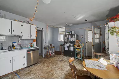 10-12 Shelburne Street, Burlington, VT 05401 - Photo 18