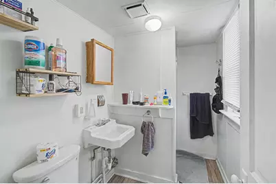 10-12 Shelburne Street, Burlington, VT 05401 - Photo 16