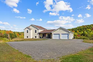 10 Harvest Ct, Littleton, NH 03561 - Photo 2
