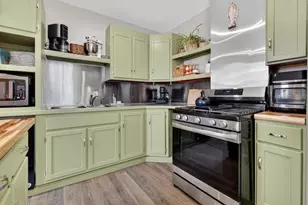 11 W Concord St, Dover, NH 03820 - Photo 14