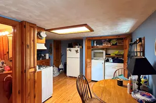 12 Mechanic St, Winchester, NH 03470 - Photo 8