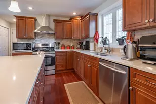 2 Jennifer Dr, Nashua, NH 03062 - Photo 10