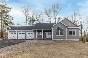 54 Haystack Circle, Pelham, NH 03076 - Photo 12
