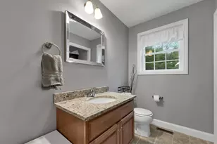 5 Berlang Rd, Londonderry, NH 03053 - Photo 12