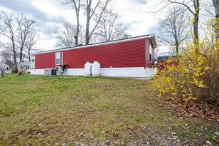 7 S Dewberry Ln, Rochester, NH 03867 - Photo 20