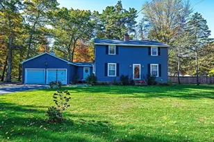 32 Hickory Dr, Amherst, NH 03031 - Photo 4