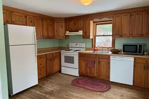 33 Kolbe Ln, Enfield, NH 03748 - Photo 6