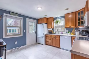 15 Elaine Dr, Nashua, NH 03062 - Photo 10