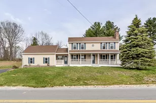 149 Barretts Hill Rd, Hudson, NH 03051 - Photo 2