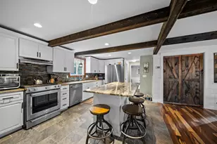 47 Edwards Mill Rd, Chester, NH 03036 - Photo 4