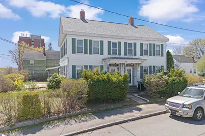 140 Douglas Street, Manchester, NH 03102 - Photo 2