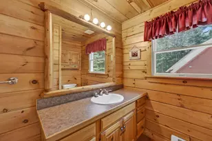 128 Twin View Dr, Carroll, NH 03598 - Photo 16