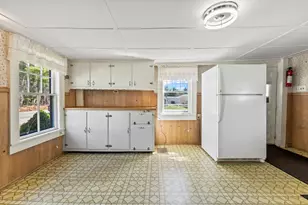 393 Wadleigh Falls Rd, Newmarket, NH 03857 - Photo 6