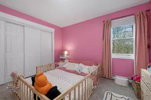 23 Pleasant St, Lebanon, NH 03784 - Photo 24