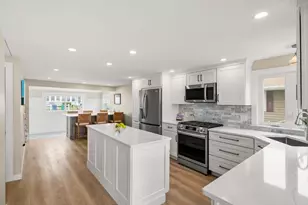 543 Winnacunnet Rd, Hampton, NH 03842 - Photo 4