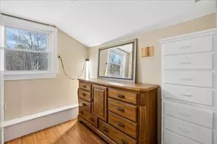 167 Lakeshore Dr, Franklin, NH 03235 - Photo 22