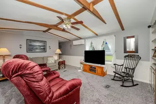 27 Ithica Ln, Newmarket, NH 03857 - Photo 12