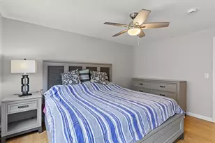 125 S Main St, Newton, NH 03858 - Photo 36