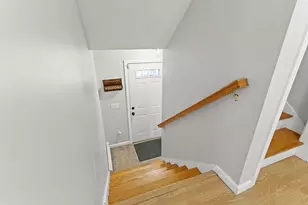 125 S Main St, Newton, NH 03858 - Photo 38