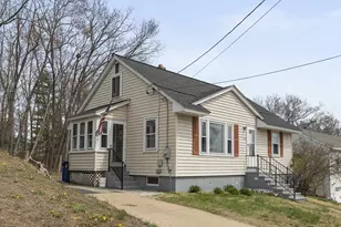 340 Gold St, Manchester, NH 03103 - Photo 2