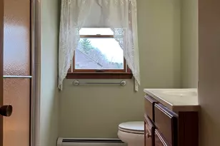 144 Main St, Kingston, NH 03848 - Photo 14