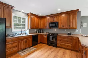 70 Landsdown Ln, Conway, NH 03818 - Photo 8