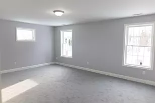 21 Library St, Hudson, NH 03051 - Photo 24