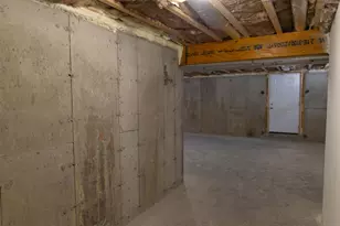 21 Library St, Hudson, NH 03051 - Photo 28