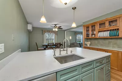 6 Castle Drive, Hooksett, NH 03106 - Photo 8