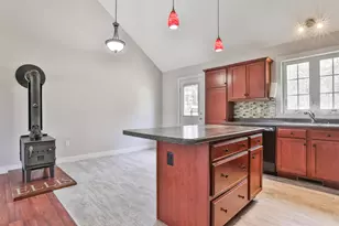 109 Old Brookline Rd, Milford, NH 03055 - Photo 14