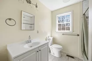89 Old Center Rd, Deerfield, NH 03037 - Photo 44