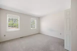 89 Old Center Rd, Deerfield, NH 03037 - Photo 32