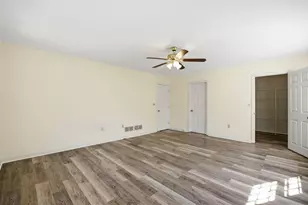 89 Old Center Rd, Deerfield, NH 03037 - Photo 40