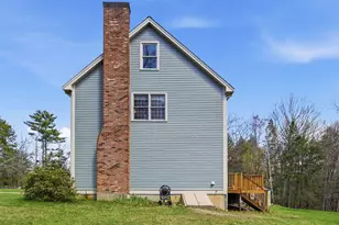 89 Old Center Rd, Deerfield, NH 03037 - Photo 2