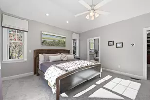 8 Marshalls Way, Hollis, NH 03049 - Photo 18