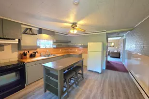 255 Wight St, Berlin, NH 03570 - Photo 4