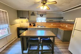 255 Wight St, Berlin, NH 03570 - Photo 4
