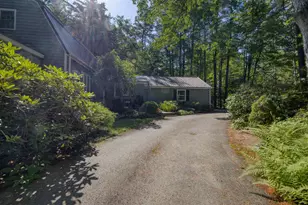 11 Robin Acres Dr, Wolfeboro, NH 03894 - Photo 6