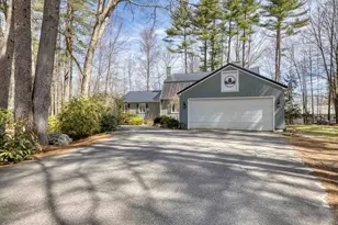 11 Robin Acres Dr, Wolfeboro, NH 03894 - Photo 1