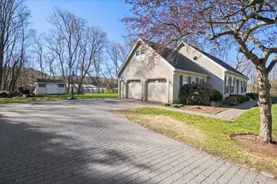 26 Rugg Avenue, Milton, VT 05468 - Photo 4