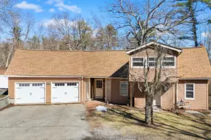 66 Old Derry Rd, Londonderry, NH 03053 - Photo 1
