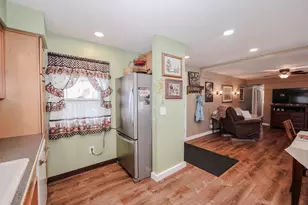 7 Grenier Blvd, Londonderry, NH 03053 - Photo 12
