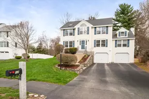 17 Cambridge Dr, Merrimack, NH 03054 - Photo 2